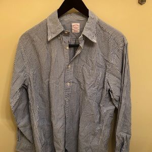 Brooks Brothers seersucker dress shirt medium